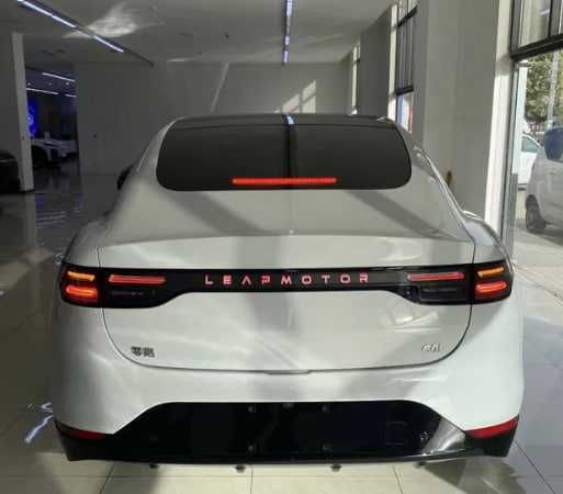 Leapmotor C01 216KM Smart Gibrid Restayling Dop opsiya 2025+RUSFIKATSA