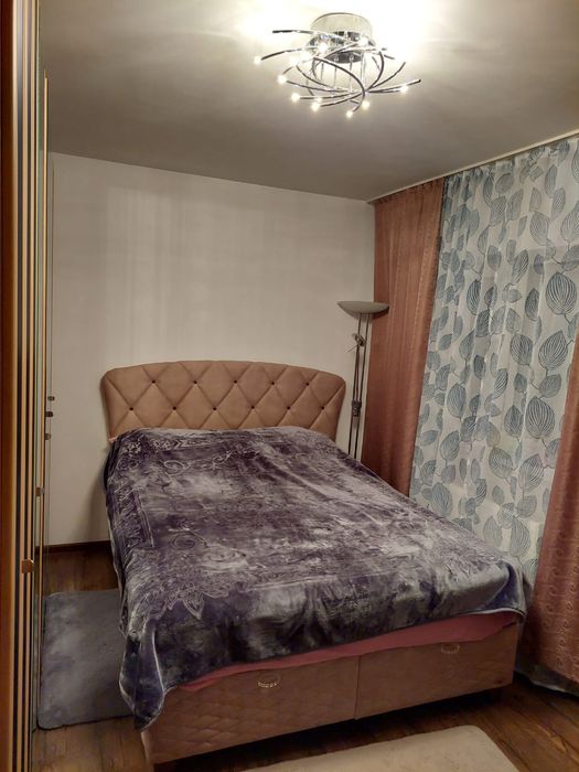 Vând apartament-constructie 2020, 2 camere-aprox.54 mp., vis-a-vis de Han Craiovita. Parțial - mobilat, zona foarte buna.Preț negociabil 120.000 euro