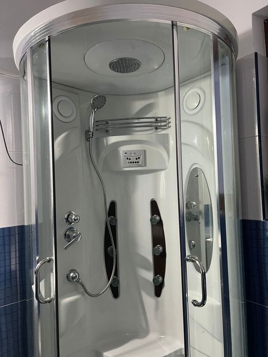 Cabina dus cu hidromasaj