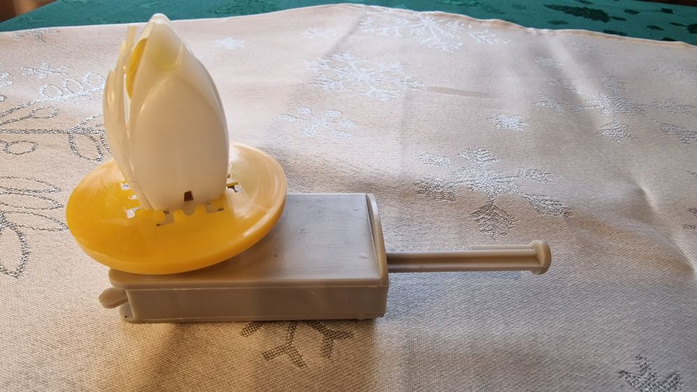 Ретро играчка "Дюймовочка" СССР 1975г