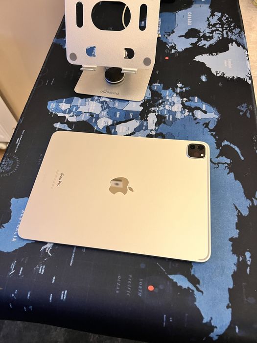 Ipad pro 11 2022 m2 256gb срочно