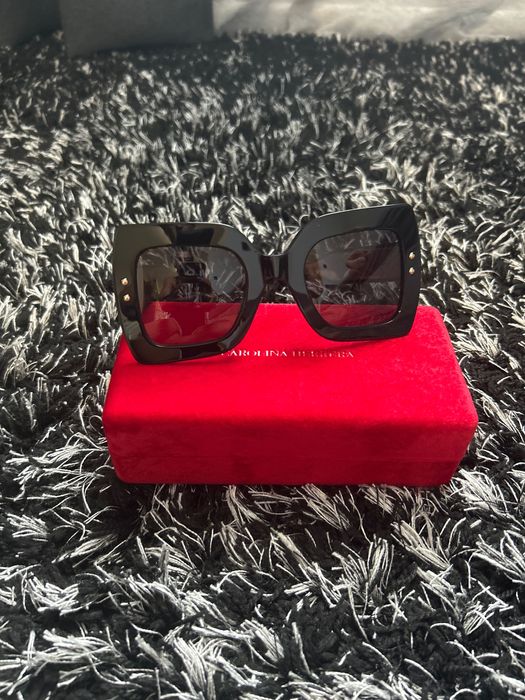 Оригинални дамски слънчеви очила Carolina Herrera ,чисто нови.