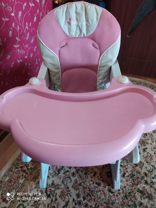 Стульчик для кормления ребенка