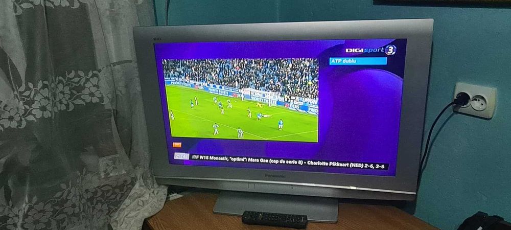 Tv LCD PAnasonic diagonala 80 cm model TX-32LE8PS,stare buna