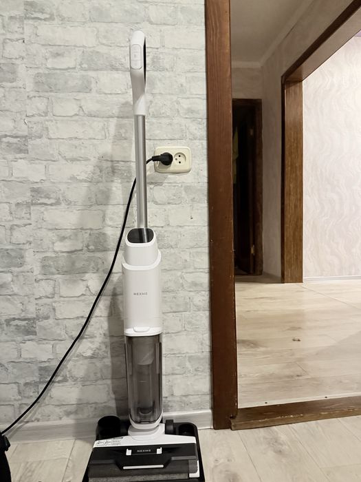 продается пылисос nexme