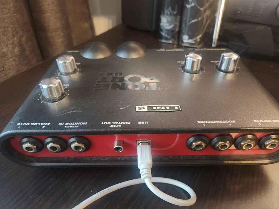 Interfață audio Line 6 TonePort UX2 / POD Studio