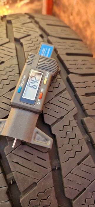 Set 4 Anvelope Michelin 215 60 R17 C  M+S