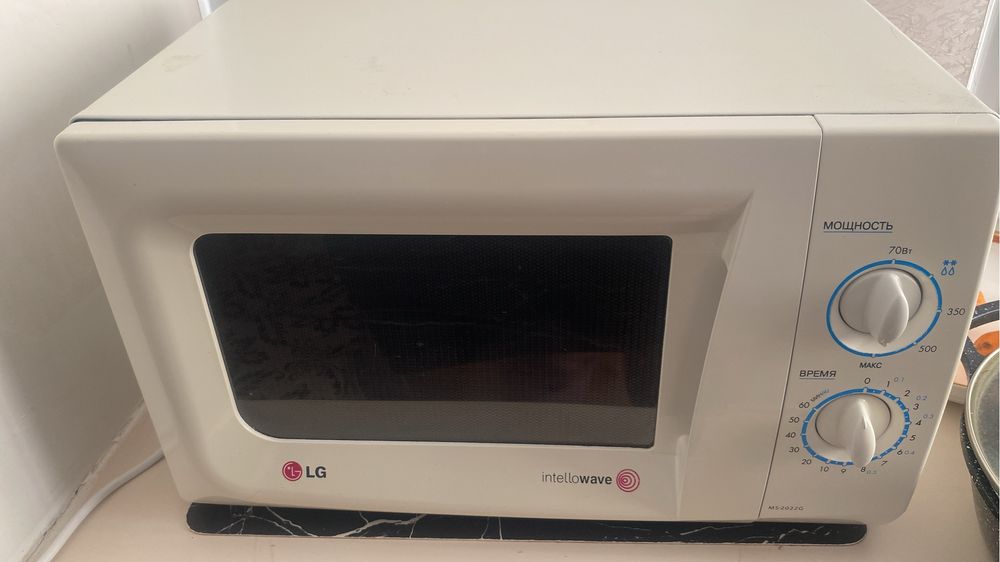 Микроволновая печь