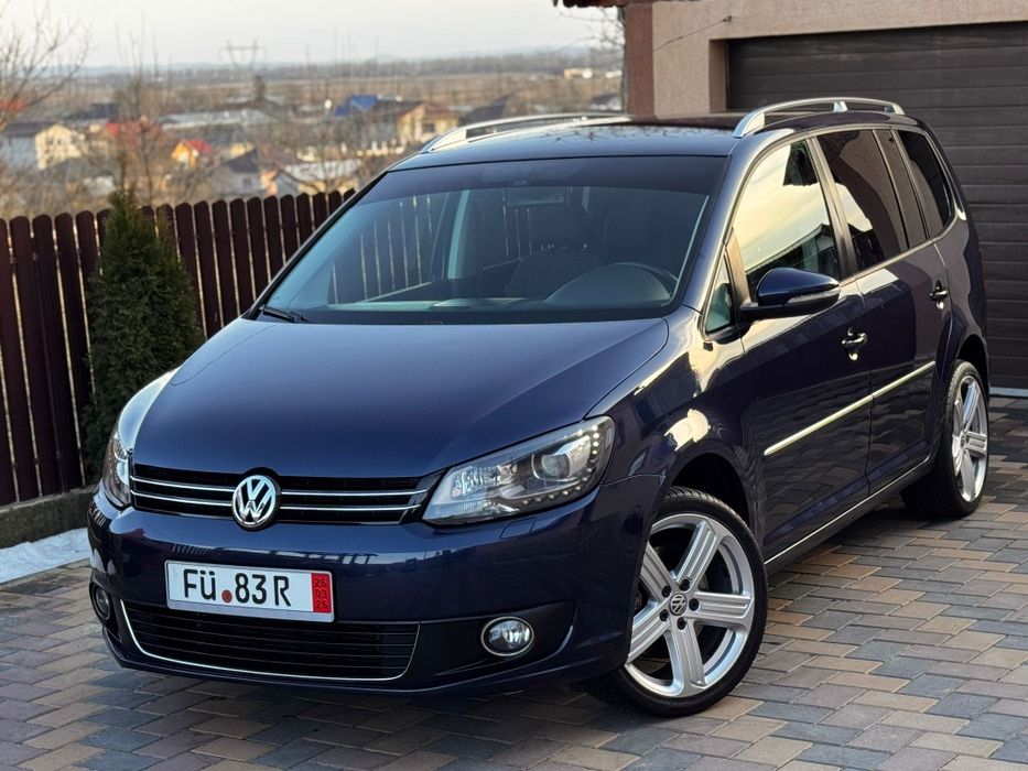 Volkswagen Touran/2.0 TDI/2011 luna a3a/DSG(Cutie automata)Euro 5/Navi/Led/7650€