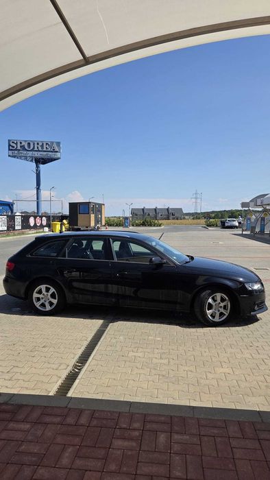 Audi A4 B8 Avant2011,2.0d 136cp