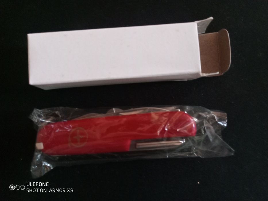 Сгъваемо джобно ножче тип "швейцарско" 10 в 1