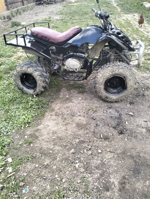 Vând/schimb  ATV loncin 200cc