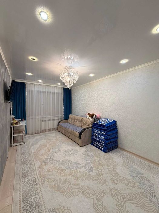 Продается 1 ком квартира в 10 мкр