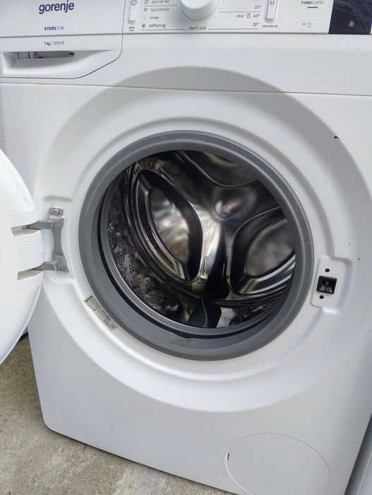 Vând mașina de spălat Gorenje