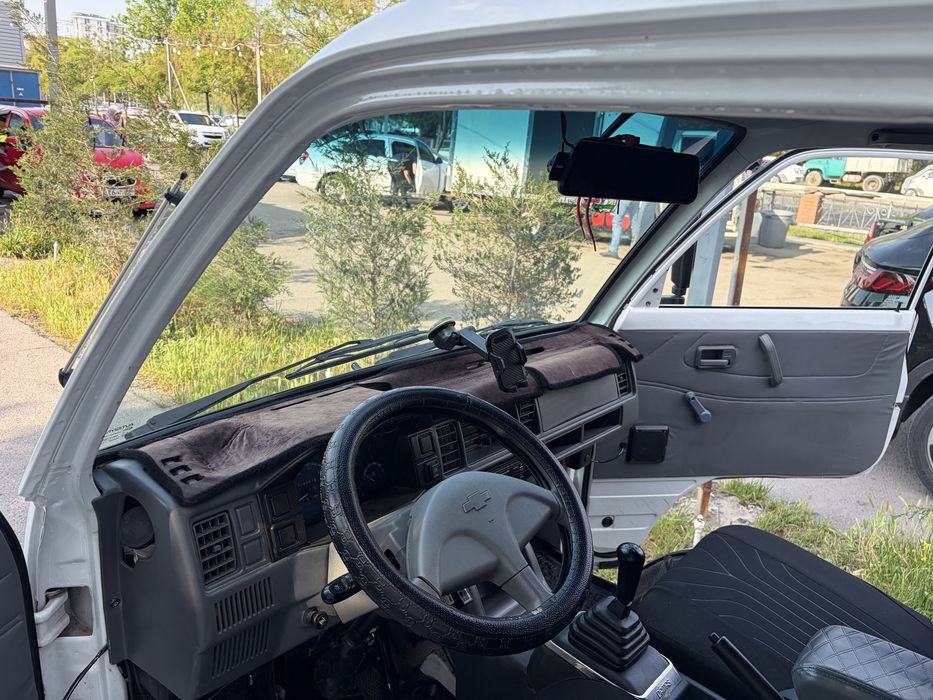 Chevrolet Labo oq