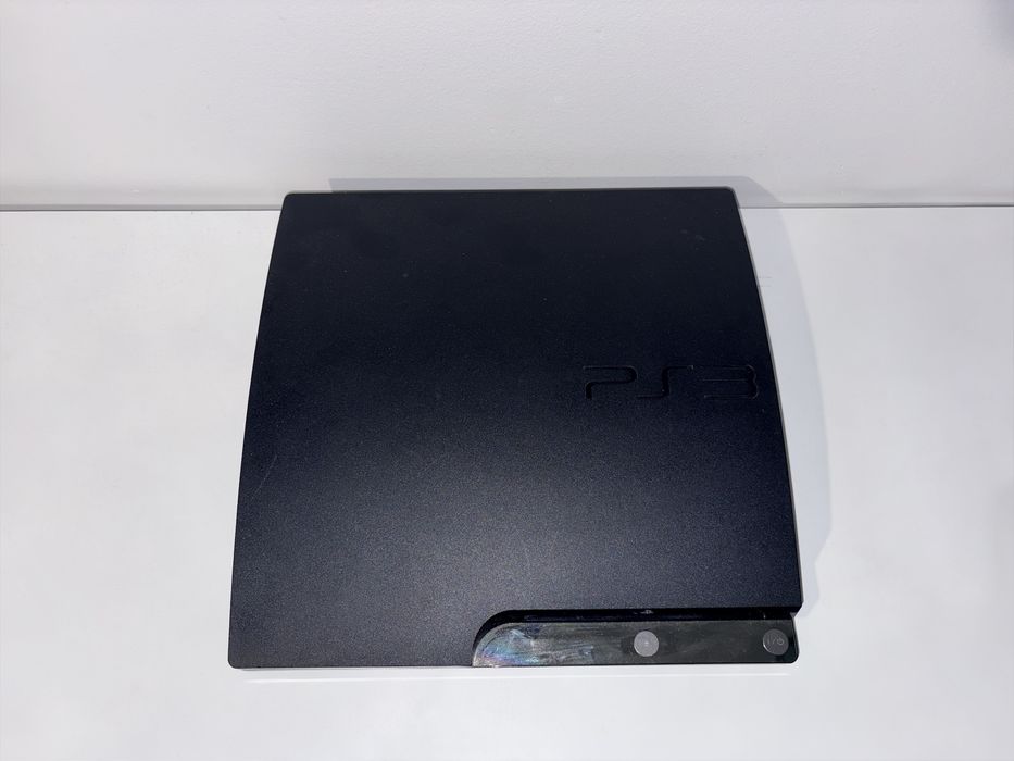 Vând PS3 Slim modat