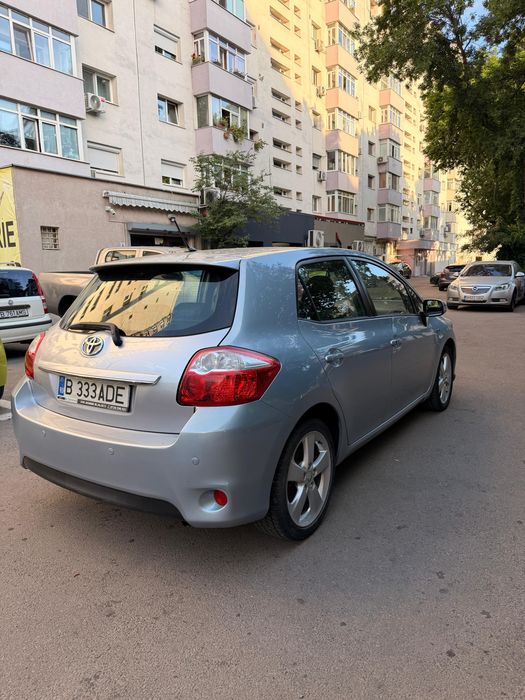 TOYOTA Auris 2011 — imagine 2