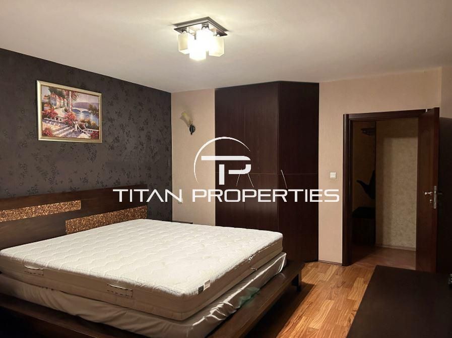 Дава се под наем Тристаен апартамент в Варна, ВИНС - 100 кв.м за 750 € - Снимка #4