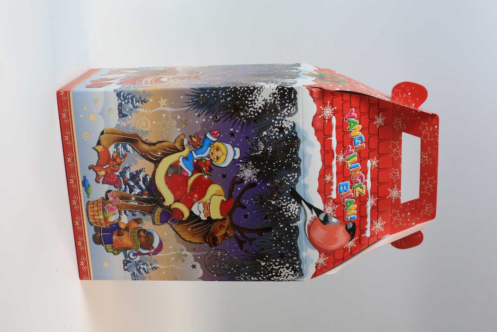 Коробки для новогодних подарков