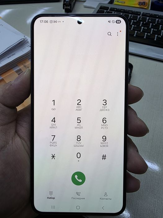 Samsung s25 12/128GB kelishamiz