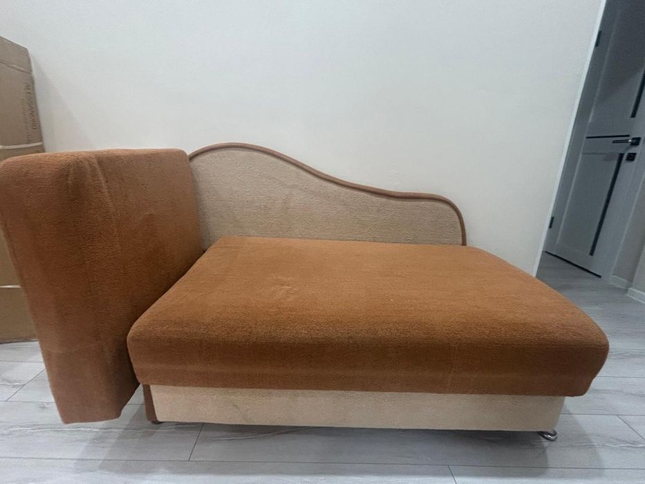 Продам диван б/у