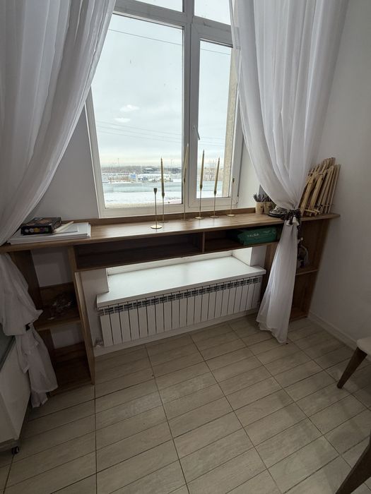 Продаю барную стойку