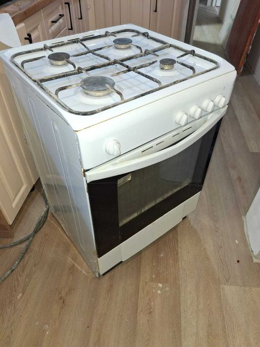 Газовая плита Indesit