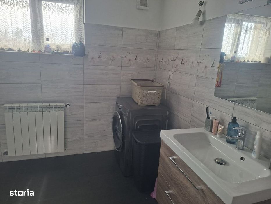 Boldesti  Casa Spatioasa P+E Cu Subsol, 191 Mp Utili,3 Dormitoare,Gara