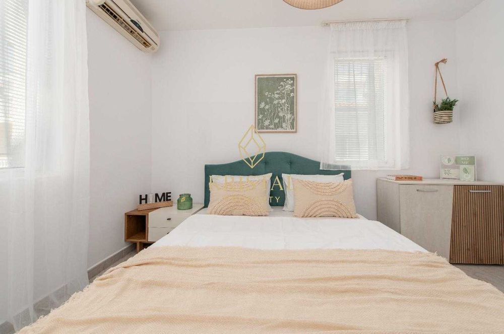 Продава се Тристаен апартамент в к.к. Слънчев бряг - 81 кв.м за 1210 €/кв.м - Снимка #12