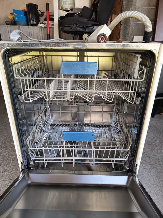 Съдомиялна машина