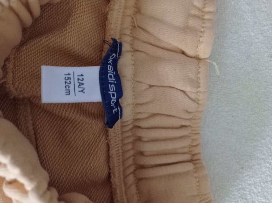 За момиче дрешки полето ,дънки,клин,гащеризон!о