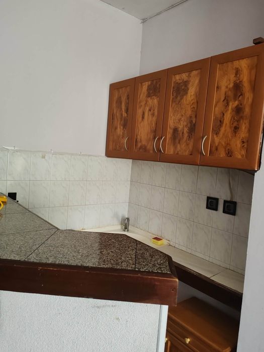 Апартамент под наем 280 евро