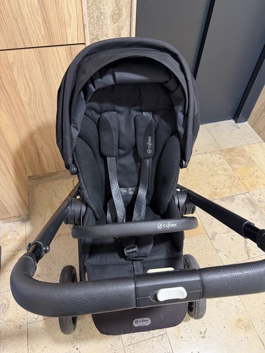 Cybex balios S + поставка за чаша cybex