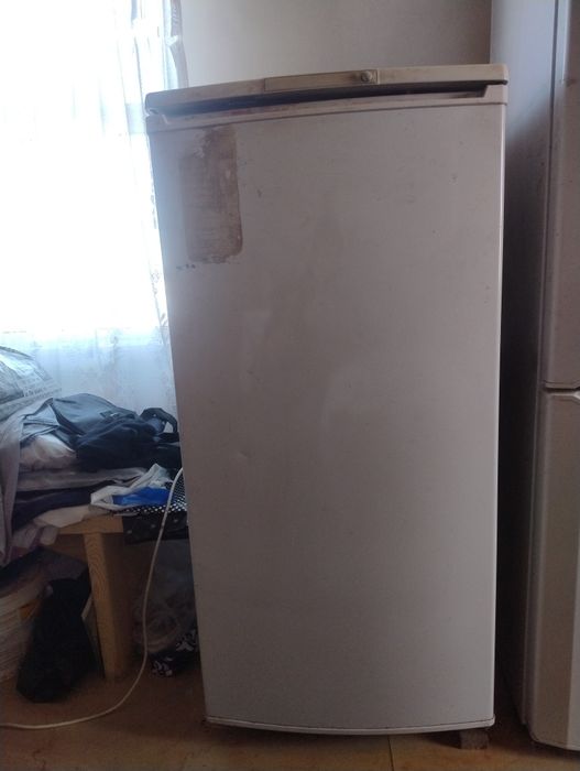 Холодильник рабочий