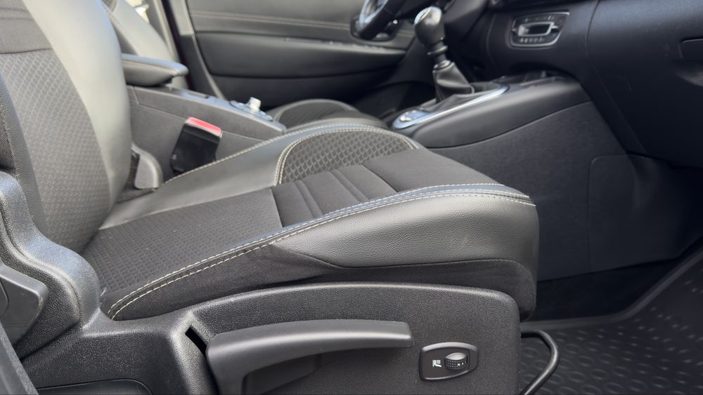 Renault Grand Scenic//Diesel 1.6//131cp// EURO// BOSE EDITION