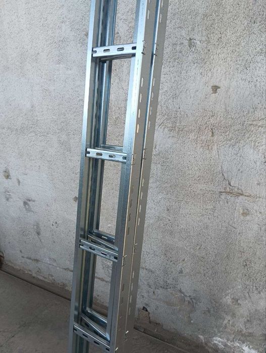 Лестничный лоток прямой 600х50х3000, 1,2мм kabel lotok