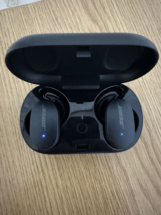 Casti Bose QuietComfort EarBuds 1