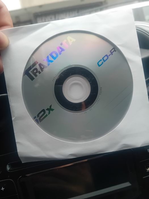 Stick USB cu Muzică- DVD-uri de  Petrecere 200 de melodii Vânzare