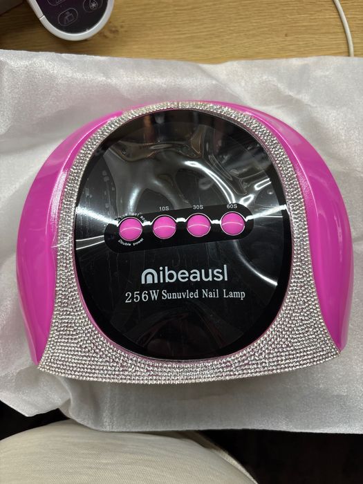 UV LED лампа за нокти