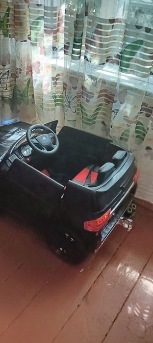 Продам машинку в отличном состоянии