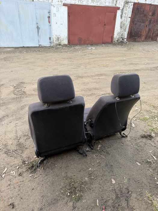 Сиденье Ауди 80 б4