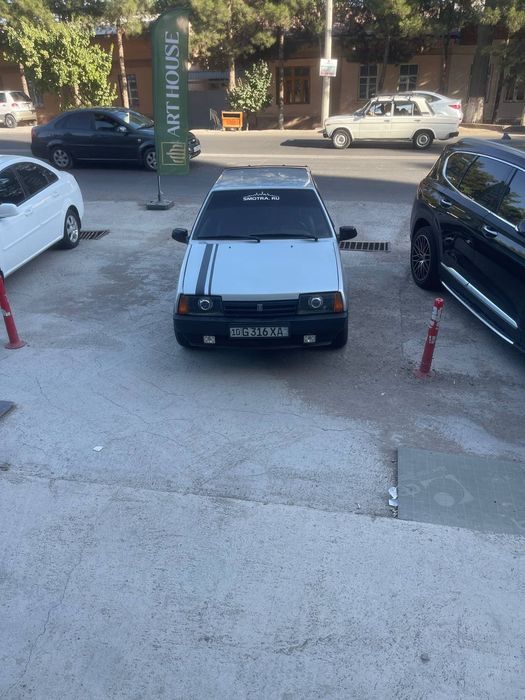 Машина сотилади бартер хам БУЛАДИ