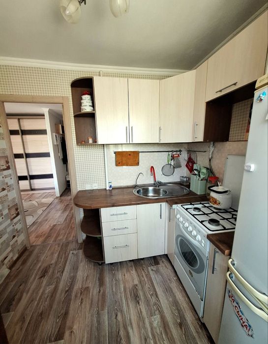 Продам 3 комнатную квартиру