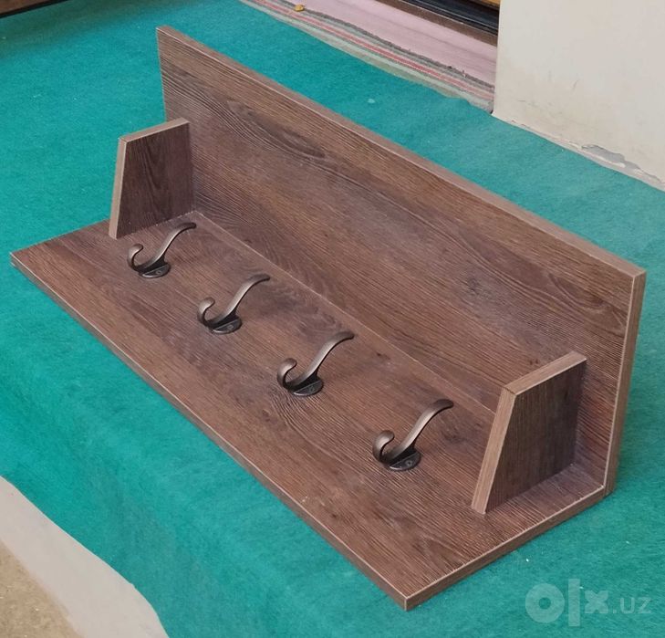 Вешалка настенная