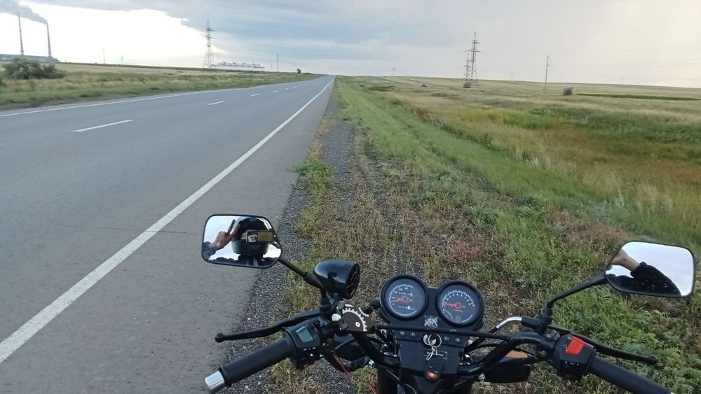 Продам мотоцикл SUZUKI GSX GS200