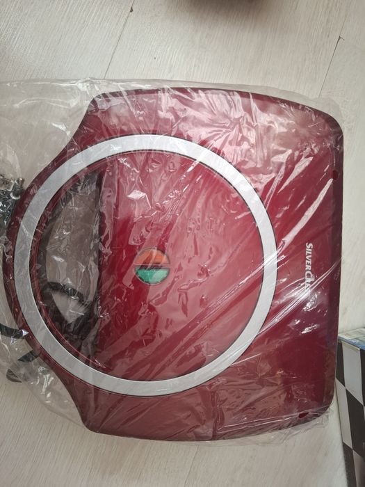 Вафельница новая