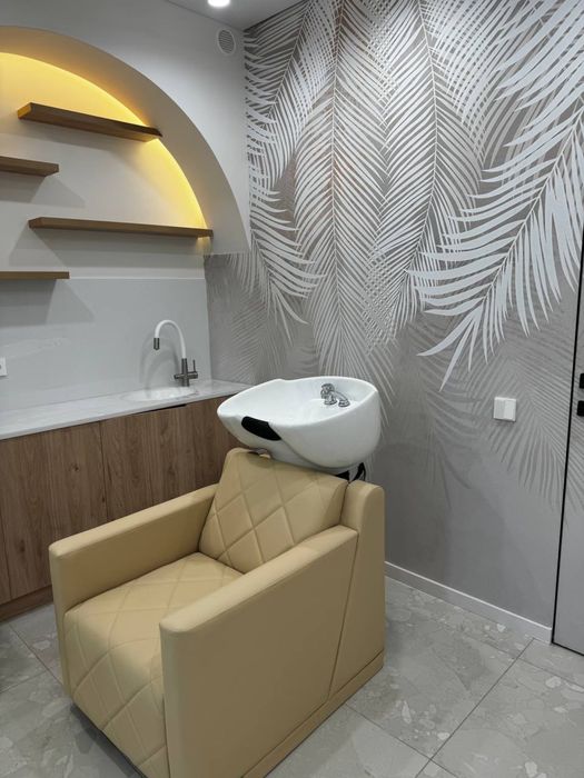 Сдам в аренду парикмахерское кресло