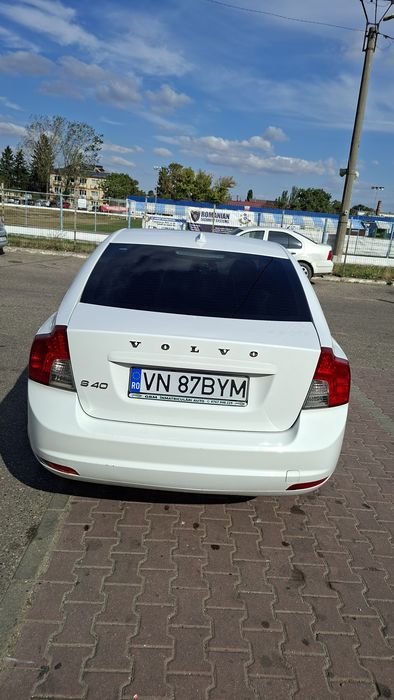 VOLVO S40 2010 — imagine 2