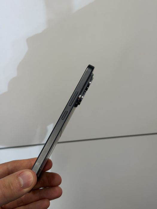 Продавам Honor 400 512 GB