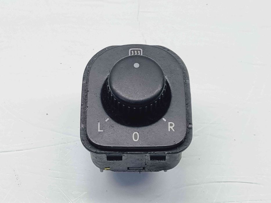 Buton reglaj oglinzi Volkswagen Passat B6 (3C2) [Fabr 2005-2010] 1K0